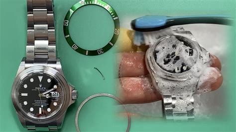 how to remove rolex bezel.